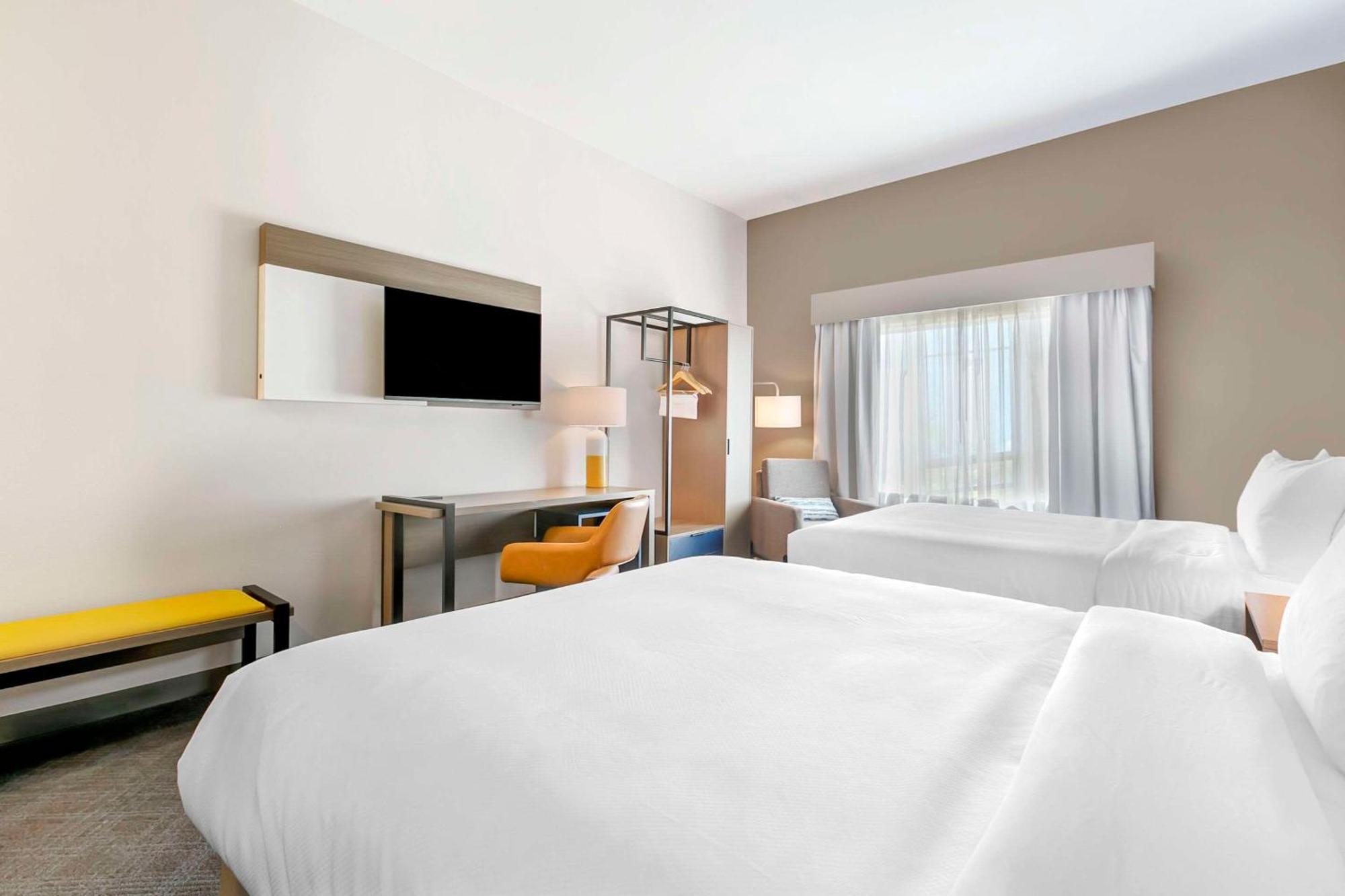 Comfort Inn & Suites Хоума Екстериор снимка